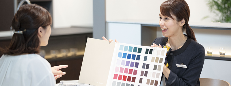 ショールームを見学する