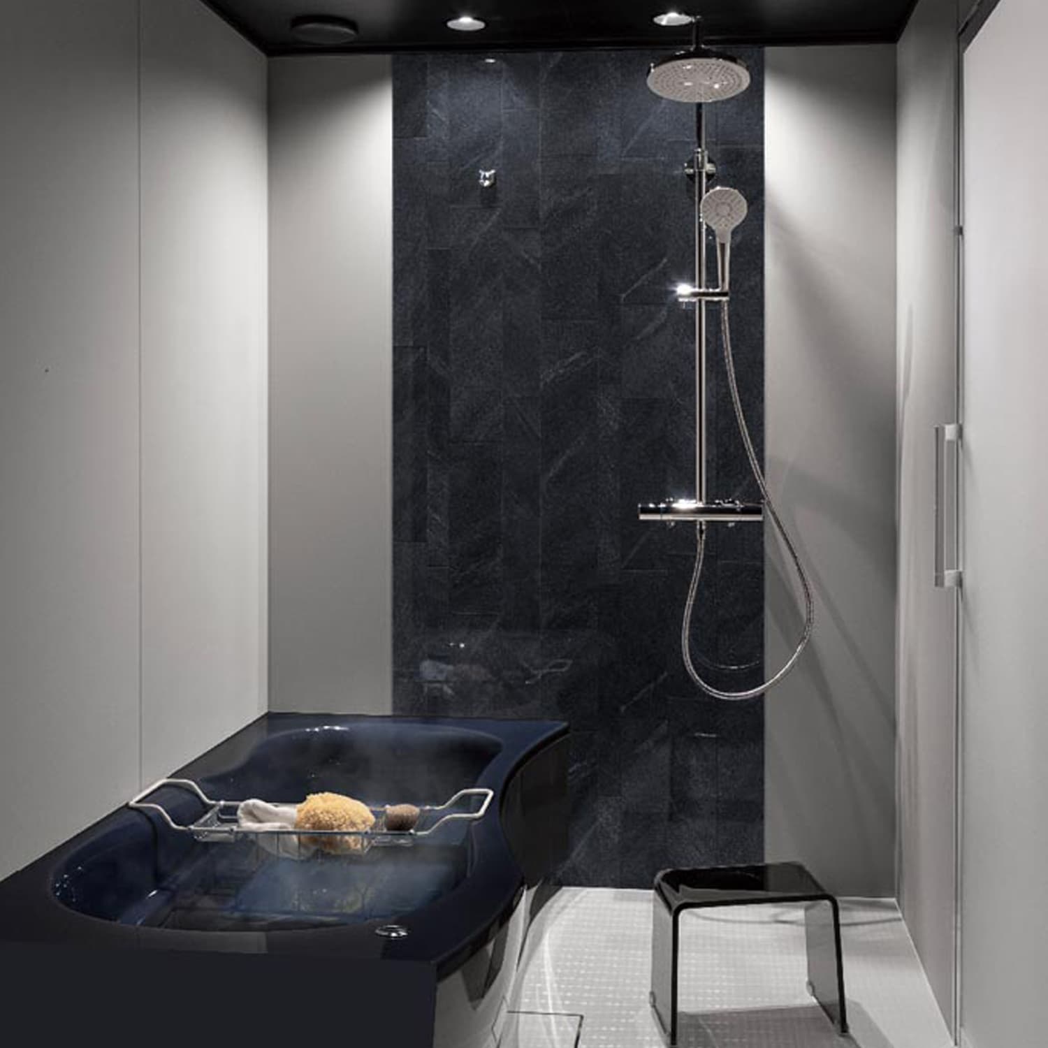 スタイリッシュスタイルのバスルーム（お風呂）空間：トクラスのコーディネート例