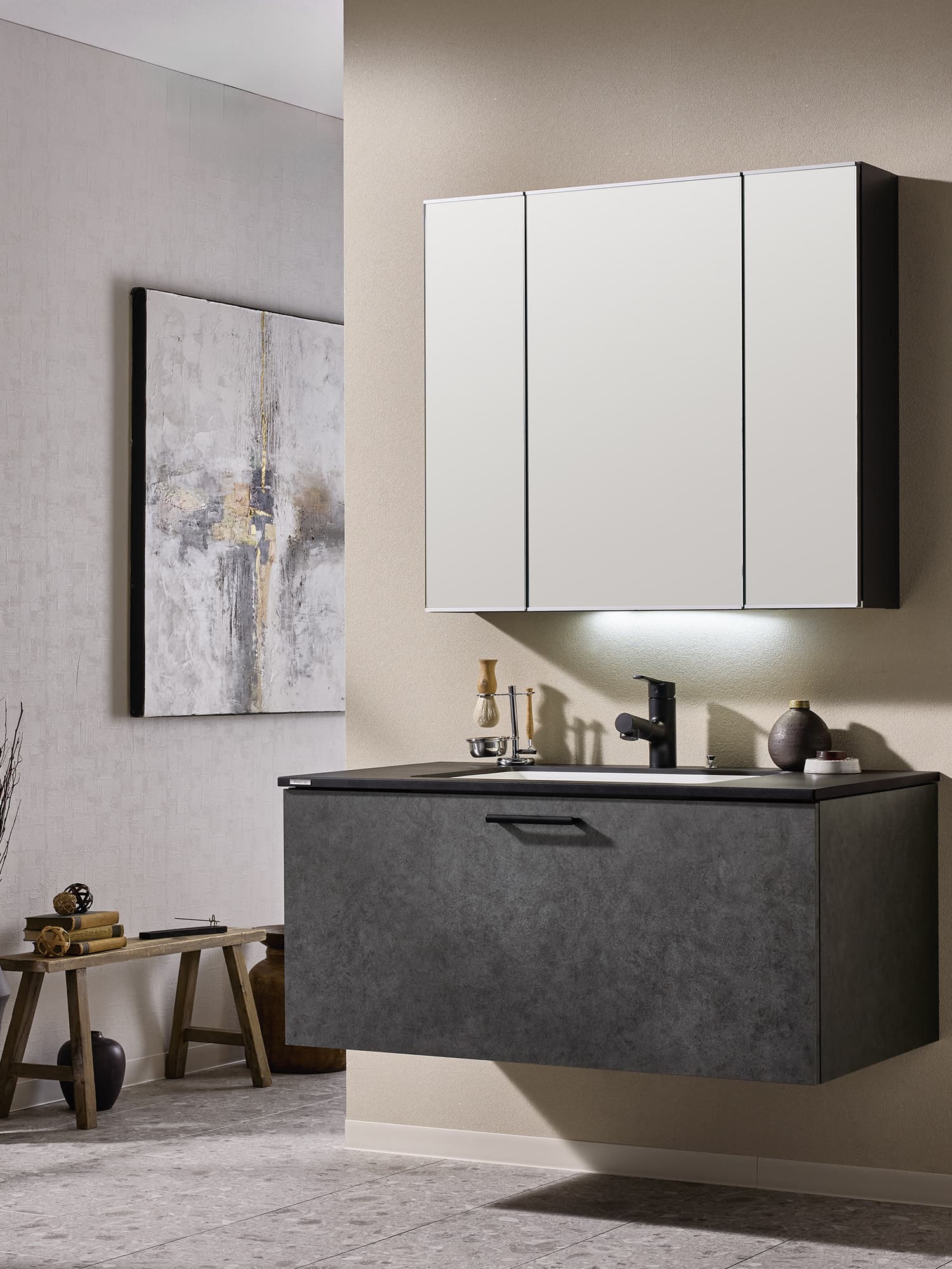 和モダンスタイルの洗面空間：トクラスのコーディネート例